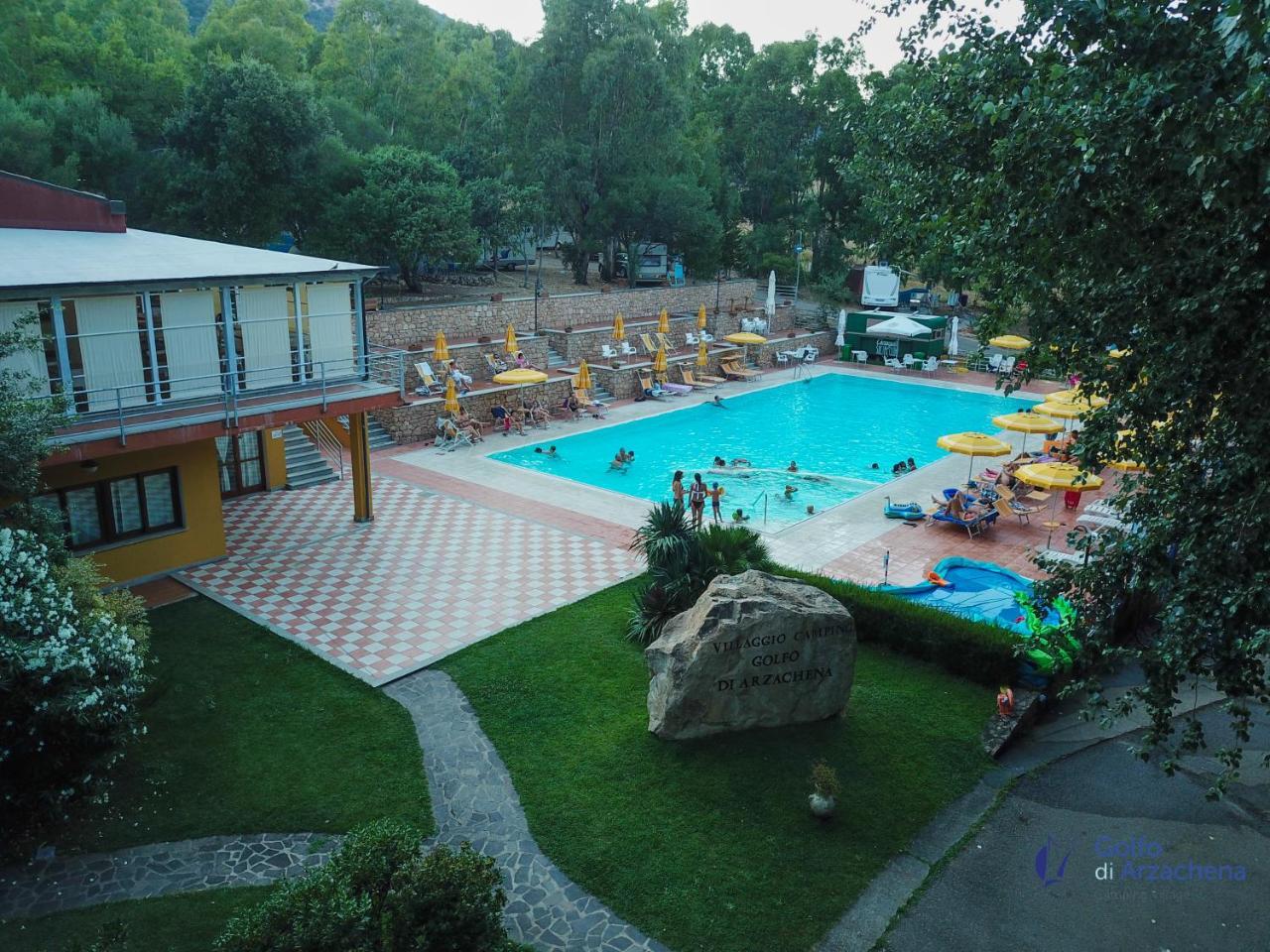 Villaggio Camping Golfo Di Arzachena Cannigione Exteriör bild