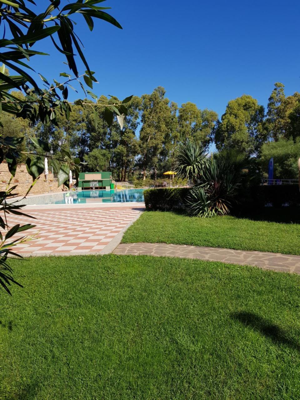 Villaggio Camping Golfo Di Arzachena Cannigione Exteriör bild